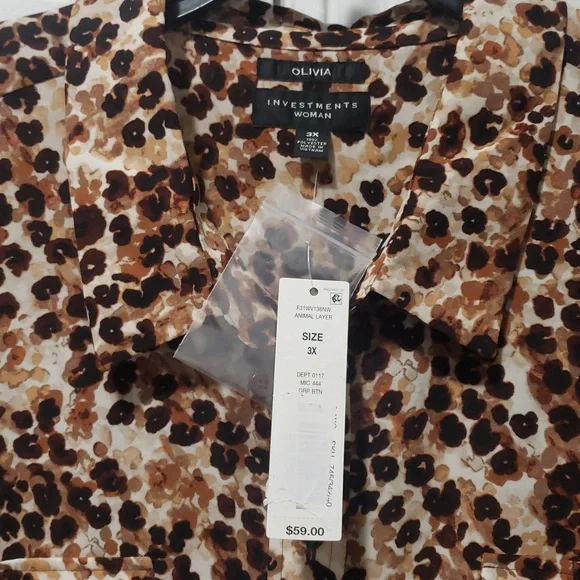 Investments Woman Top Olivia  Button Up Brown Animal Print Plus Size - Picture 2 of 4